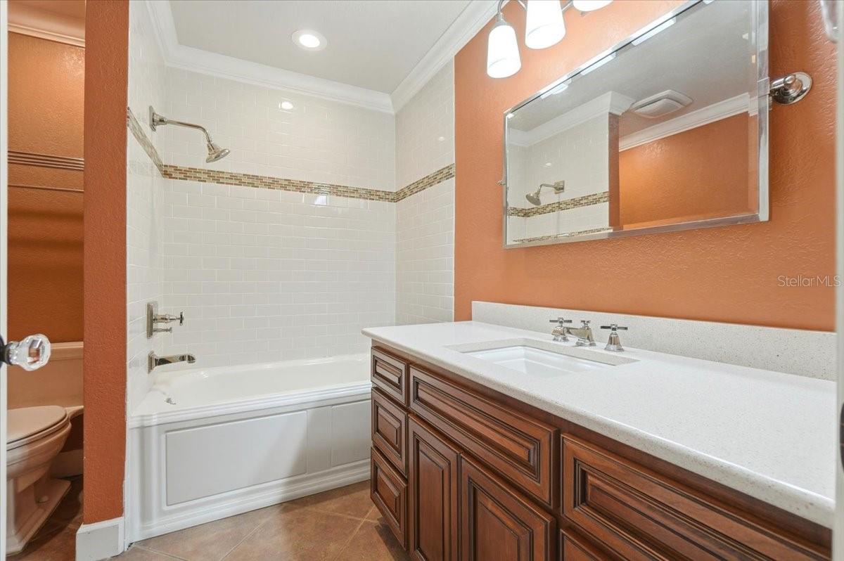 Image 28 of 58 For 5530 Driftwood Drive