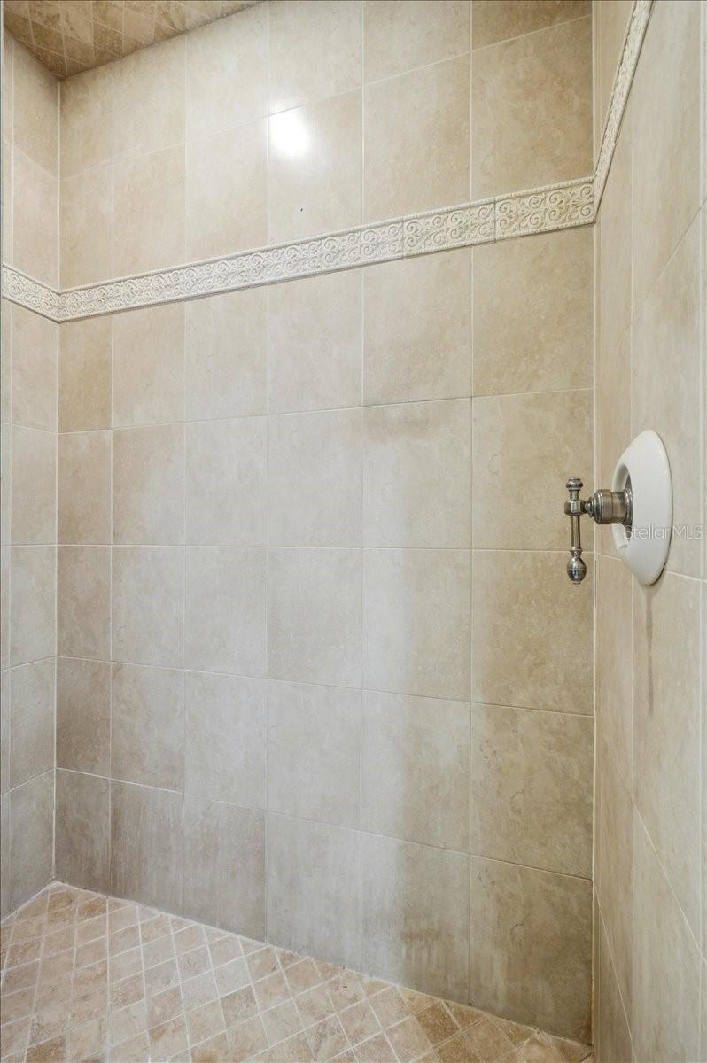 Image 33 of 58 For 5530 Driftwood Drive