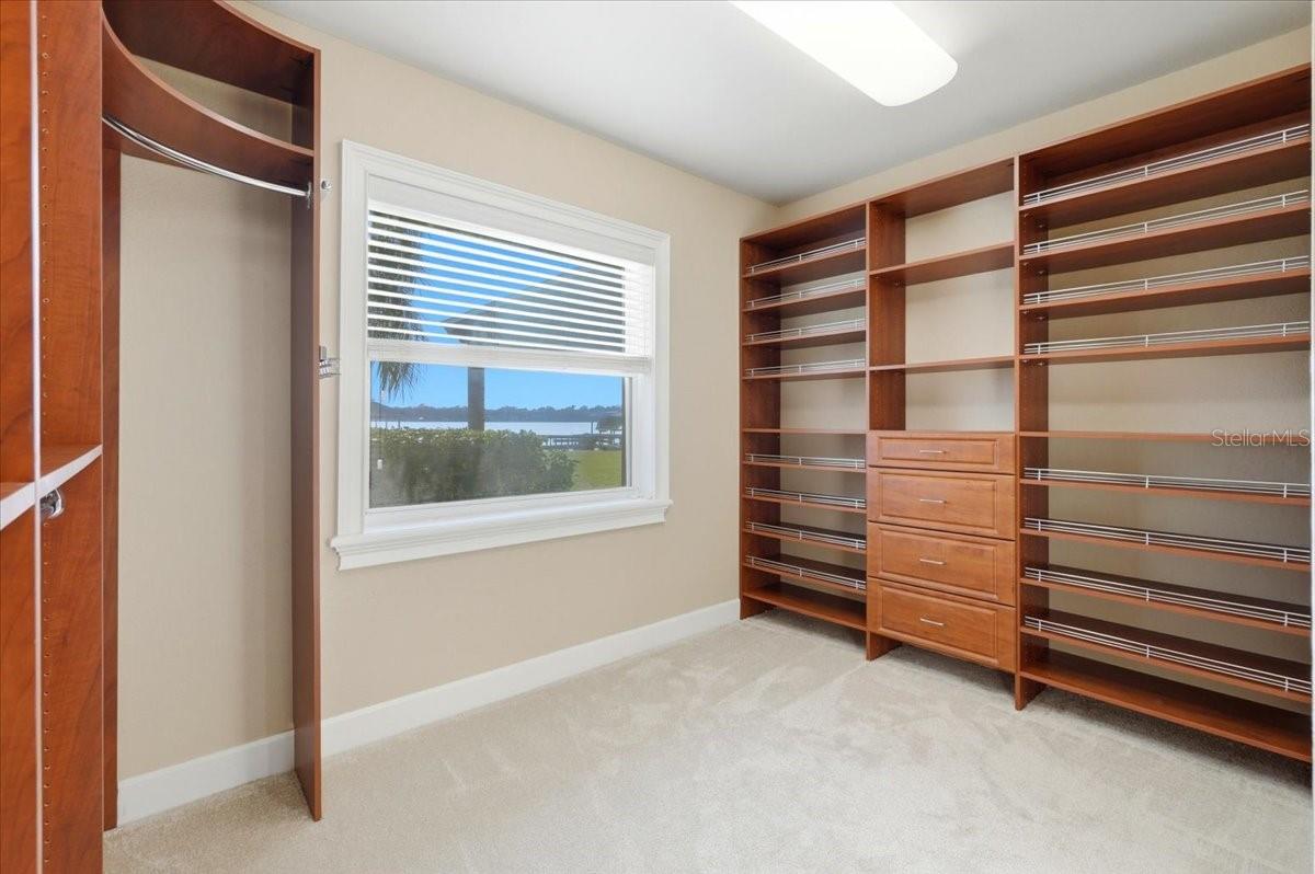 Image 35 of 58 For 5530 Driftwood Drive