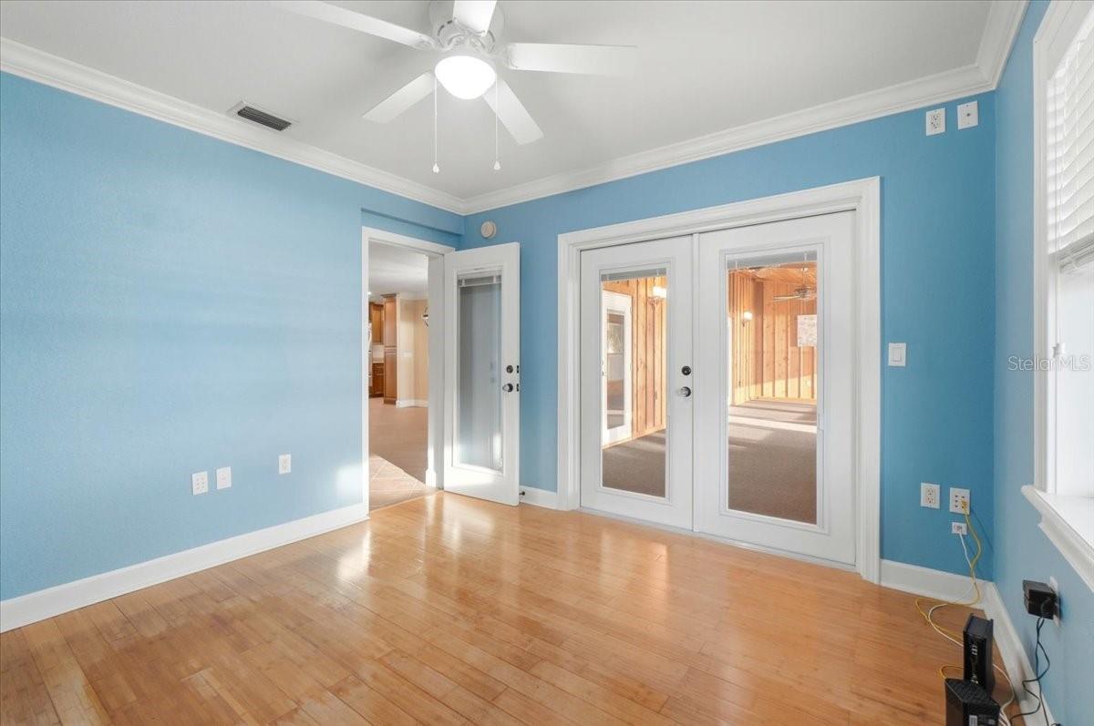 Image 37 of 58 For 5530 Driftwood Drive