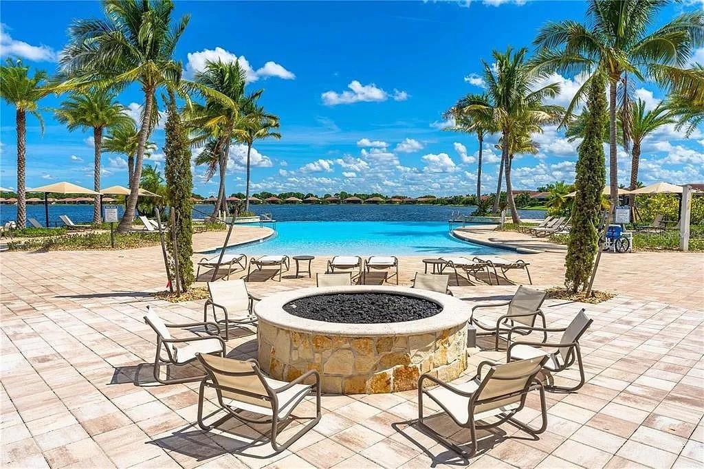 Image 29 of 33 For 109 Moscata Way