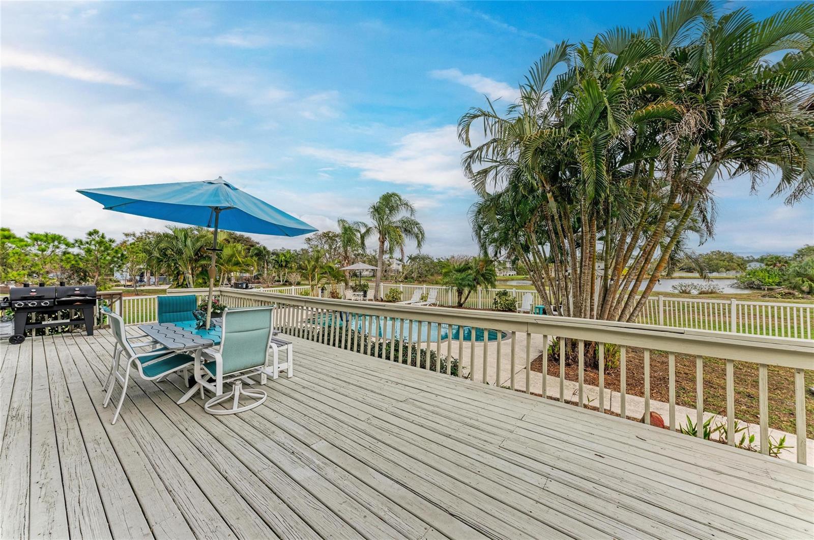 Image 48 of 57 For 1914 24th Avenue W