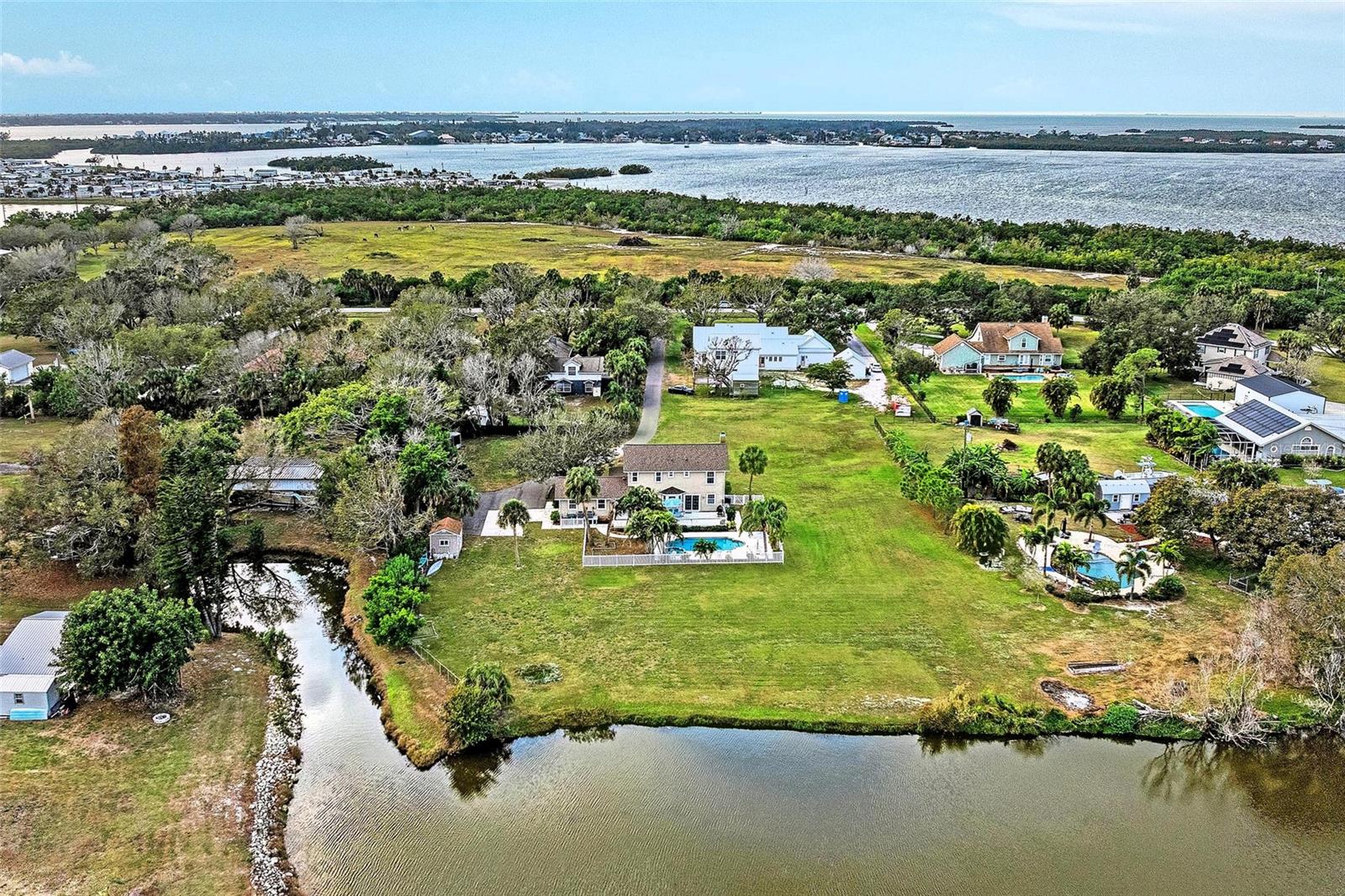 Image 54 of 57 For 1914 24th Avenue W