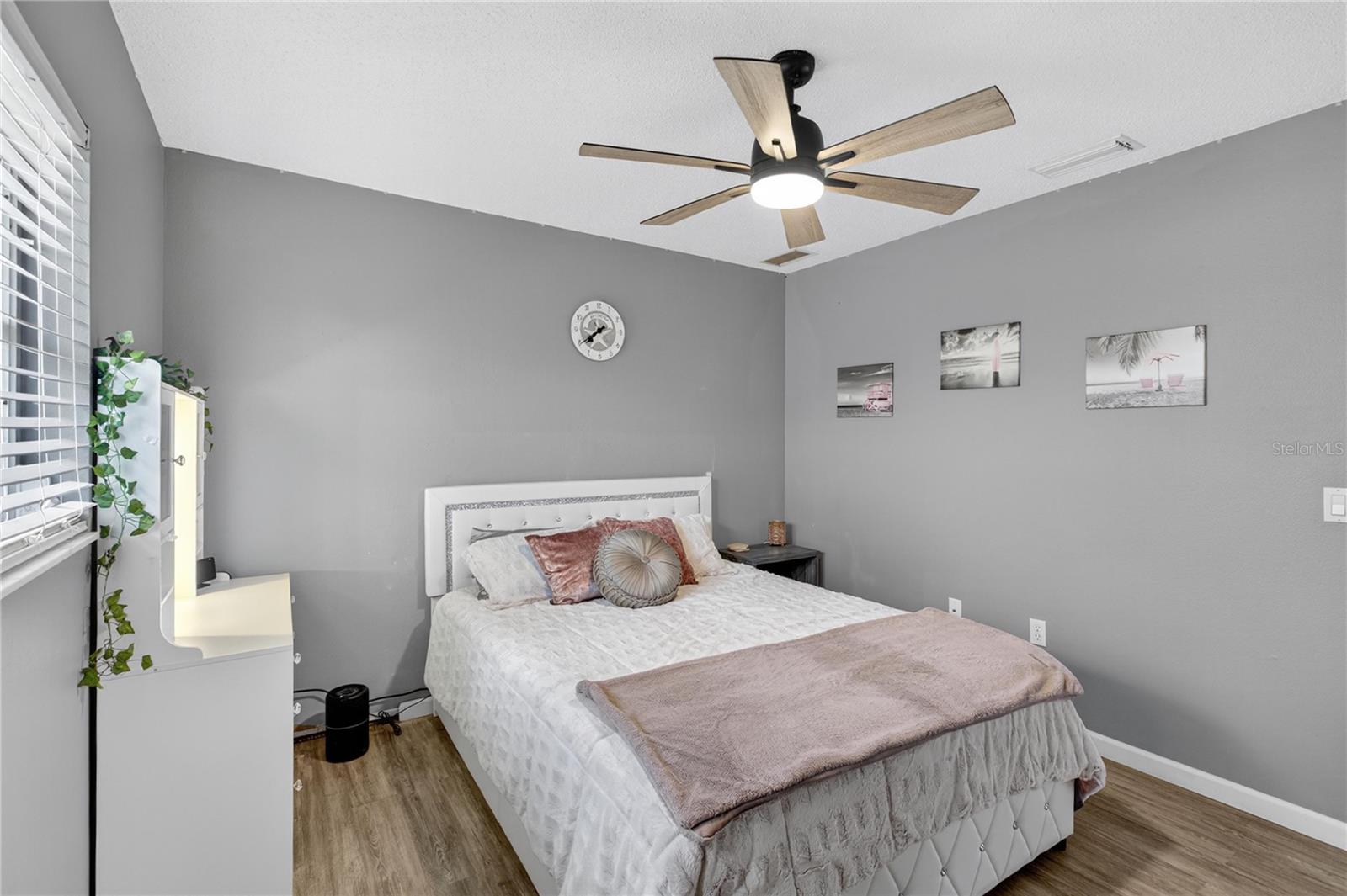 Image 23 of 40 For 5807 Garfield Road