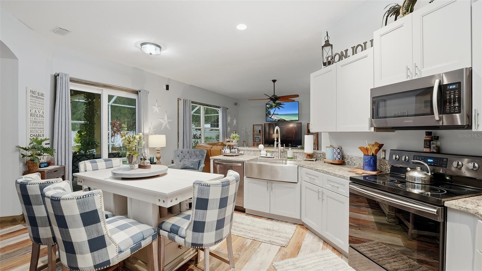 Image 14 of 55 For 4845 Turtle Bay Terrace