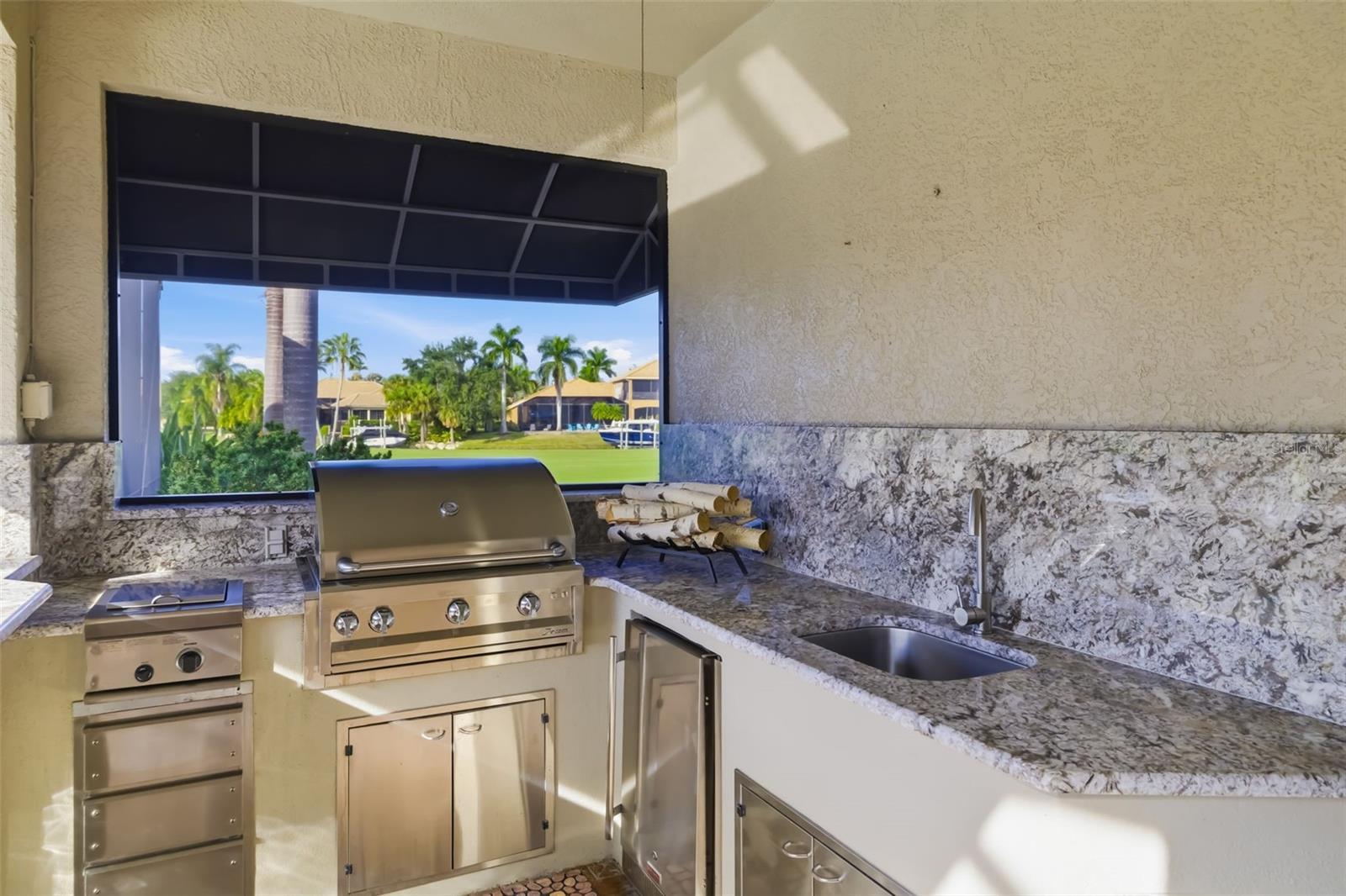 Image 19 of 100 For 10319 Winding Stream Way