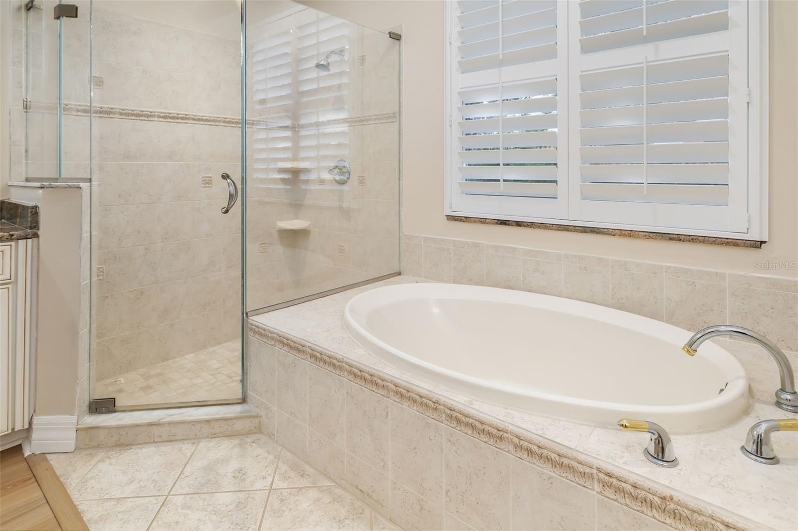 Image 43 of 100 For 10319 Winding Stream Way