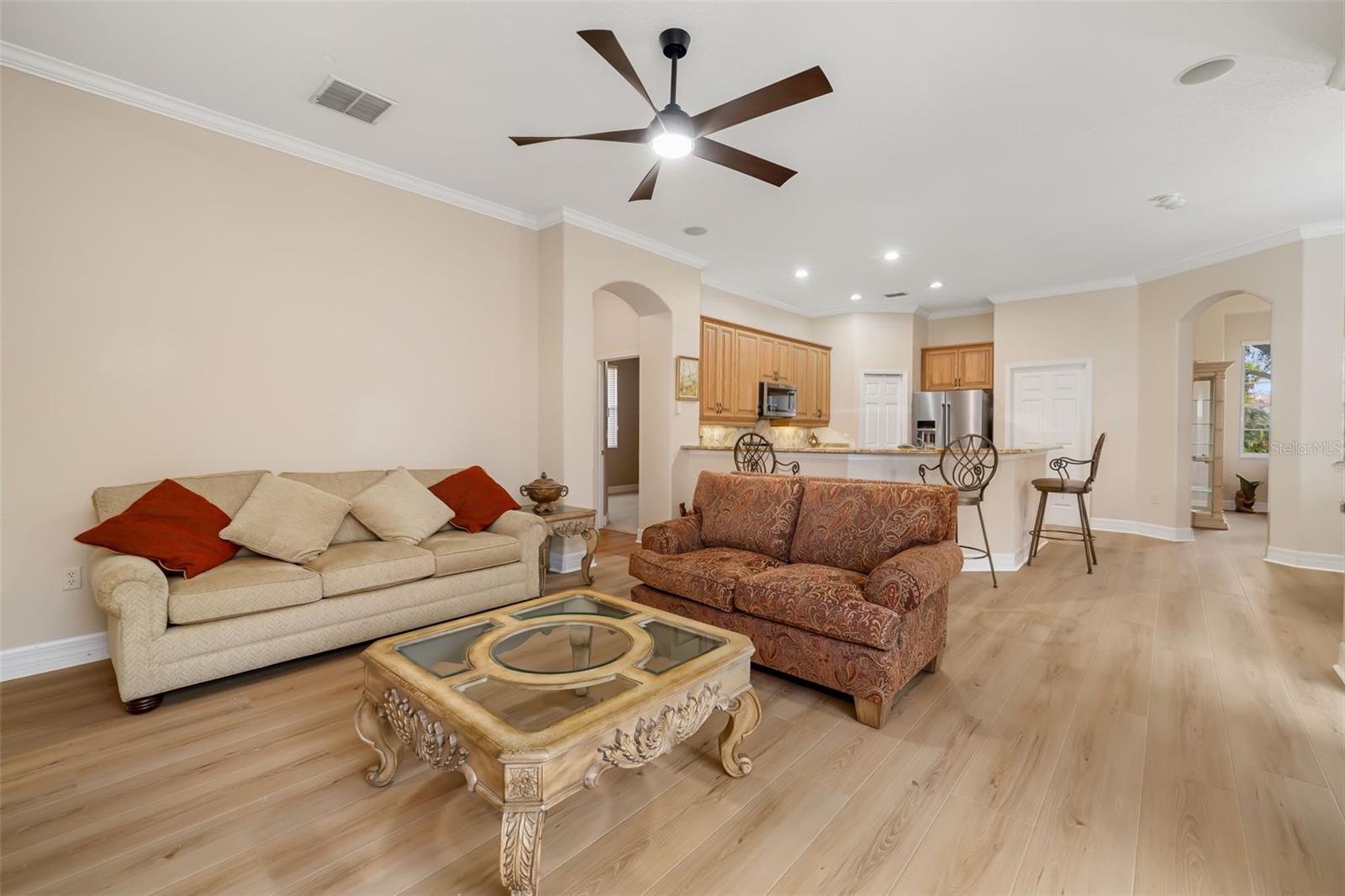 Image 53 of 100 For 10319 Winding Stream Way