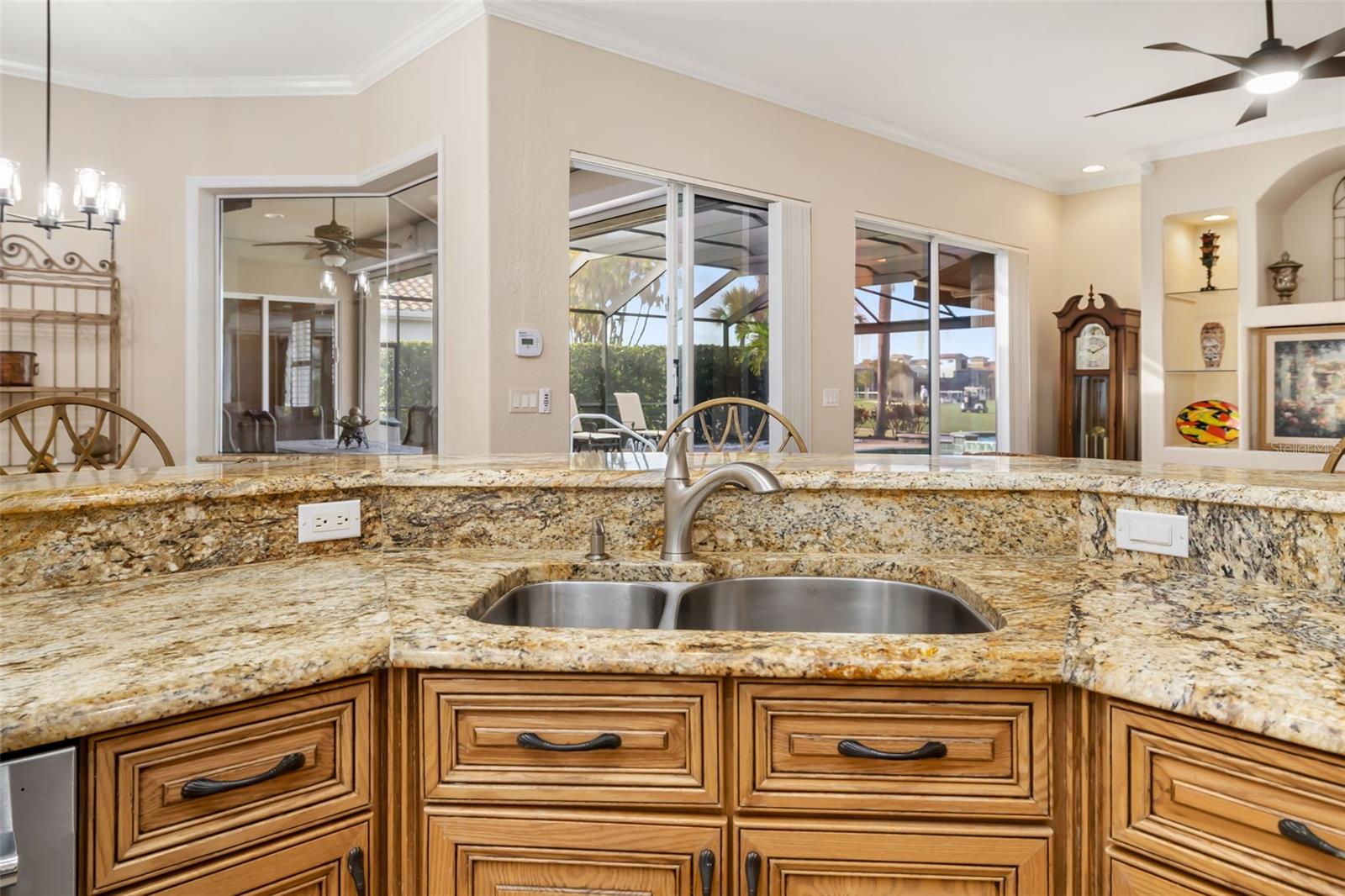 Image 60 of 100 For 10319 Winding Stream Way