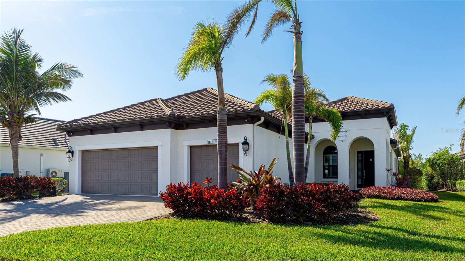 Image 16 of 51 For 413 Wildlife Glen