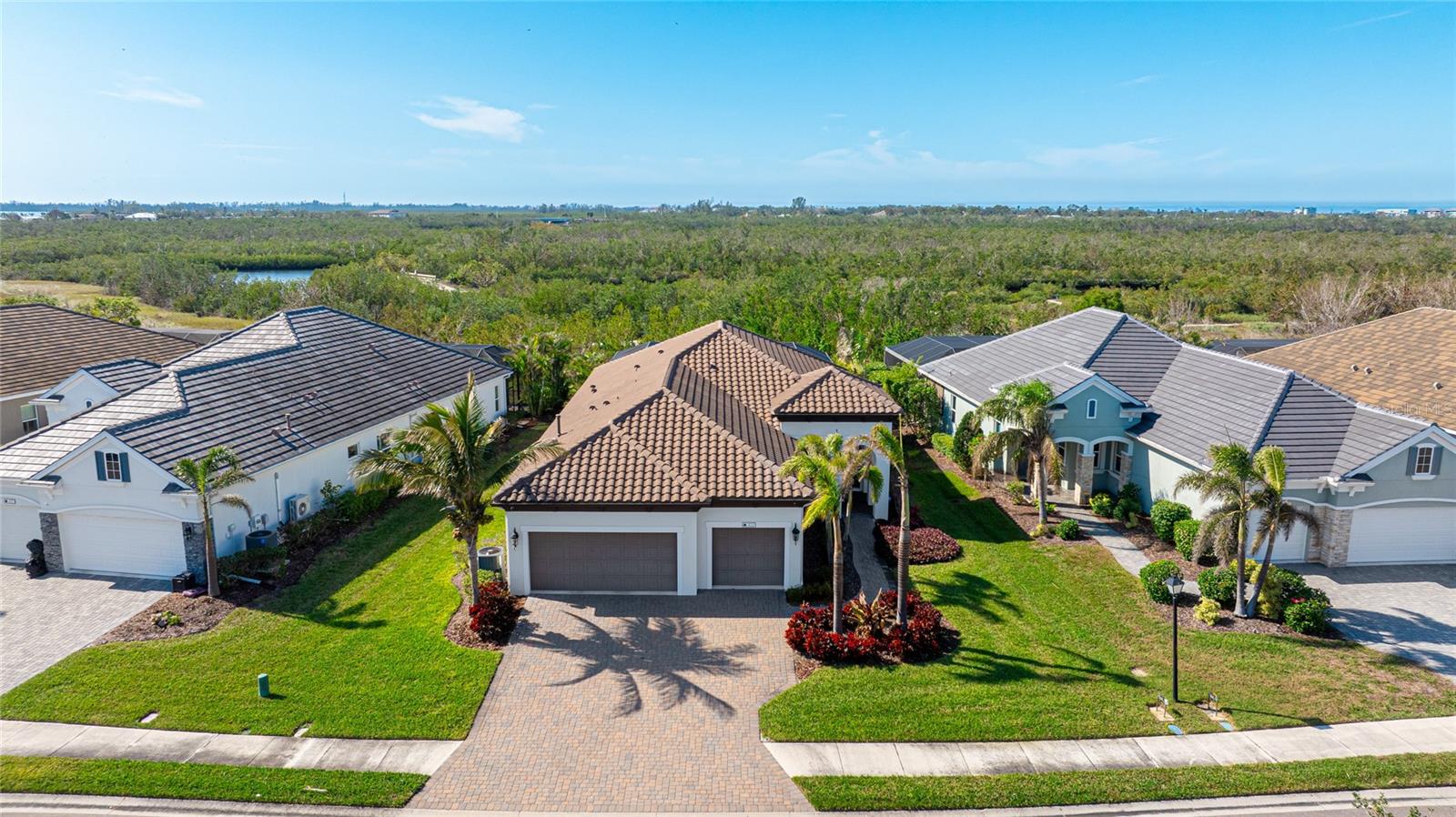 Image 5 of 51 For 413 Wildlife Glen