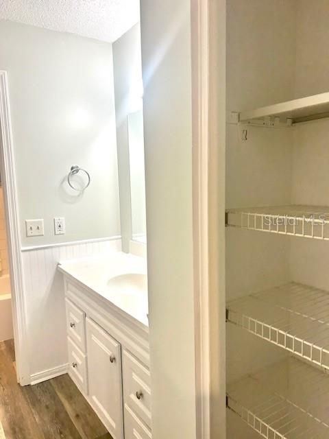 Image 12 of 16 For 5507 Fountain Lake Circle B205