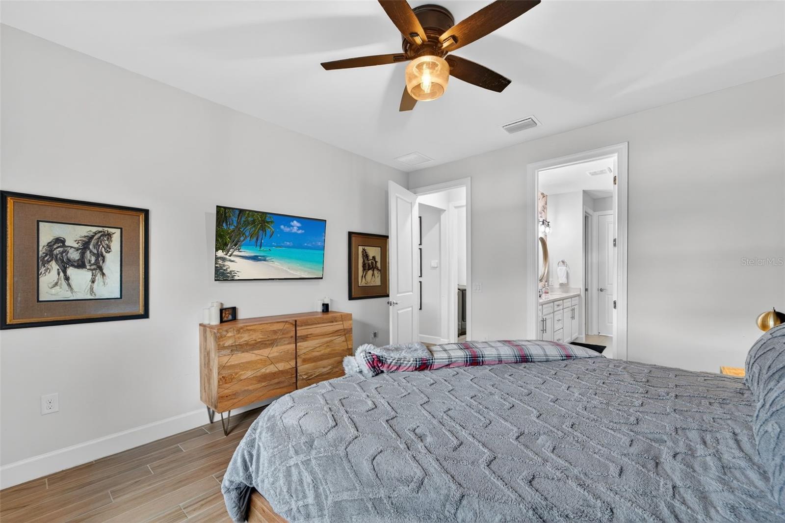 Image 18 of 68 For 5737 Bay Pine Way