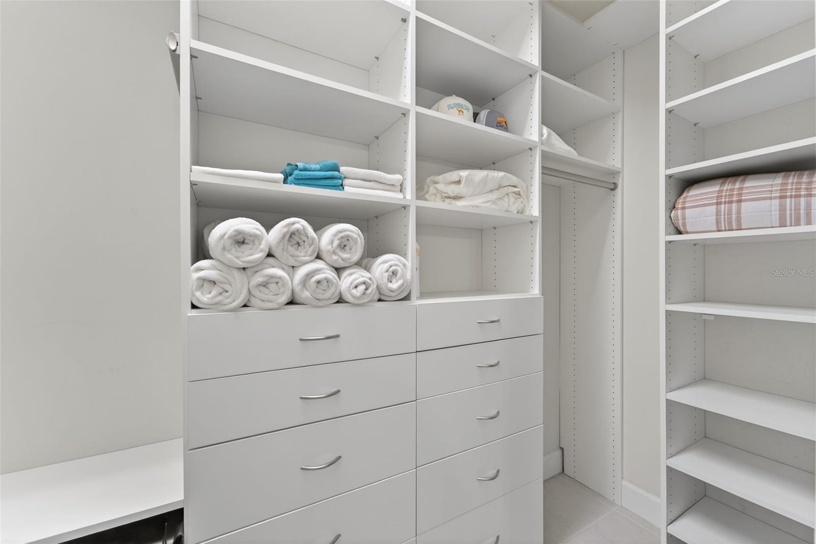 Image 21 of 68 For 5737 Bay Pine Way