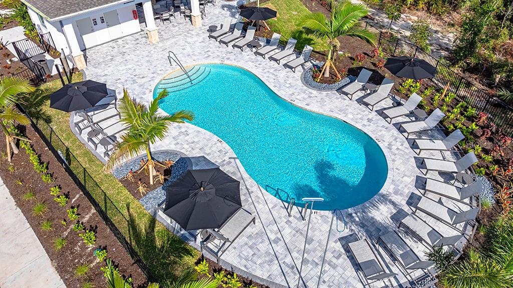 Image 21 of 30 For 15525 Foxtail Lane