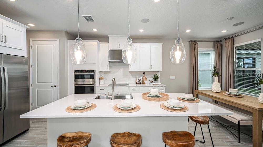 Image 5 of 30 For 15525 Foxtail Lane