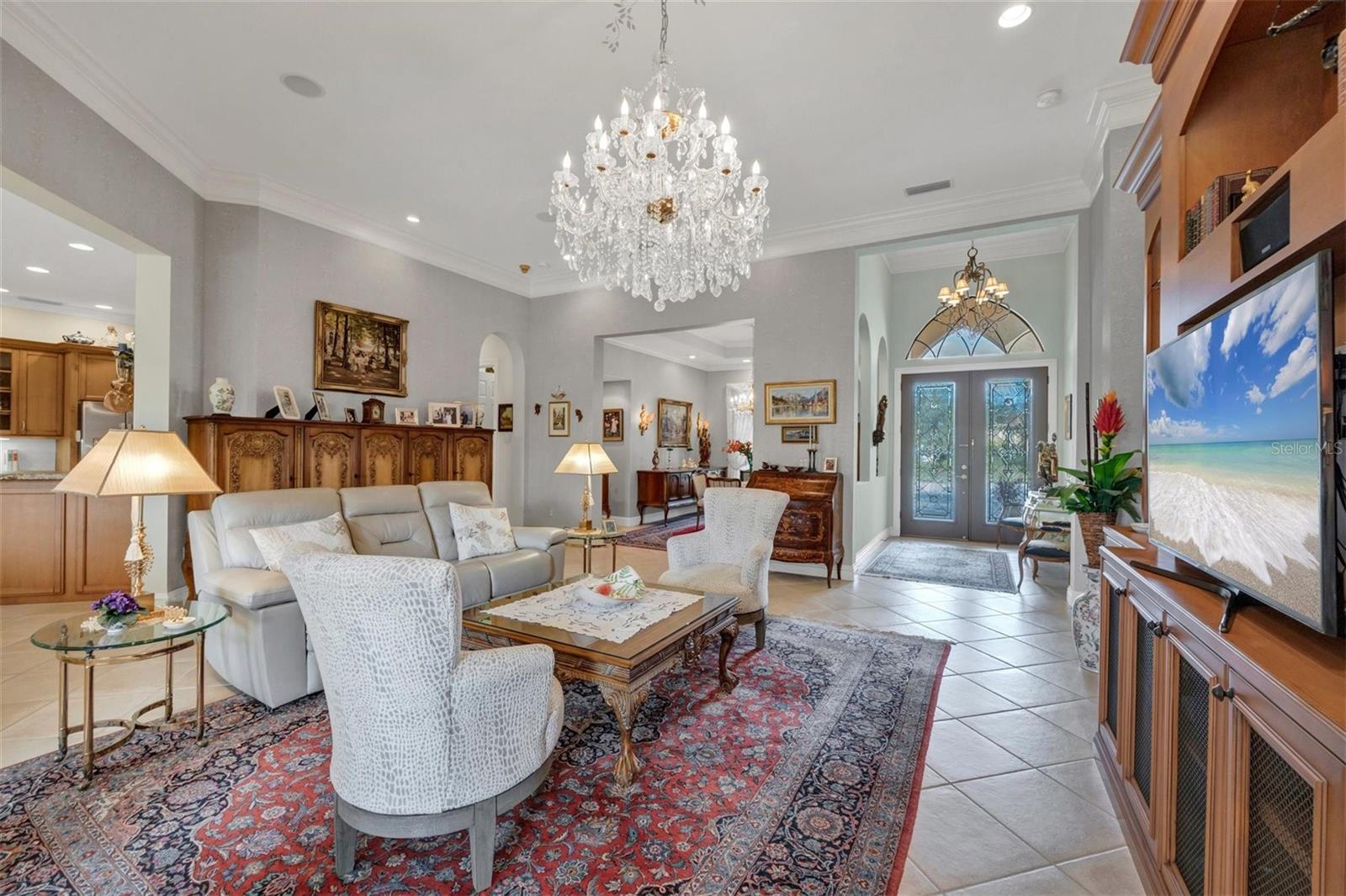 Image 11 of 83 For 7042 Vilamoura Place