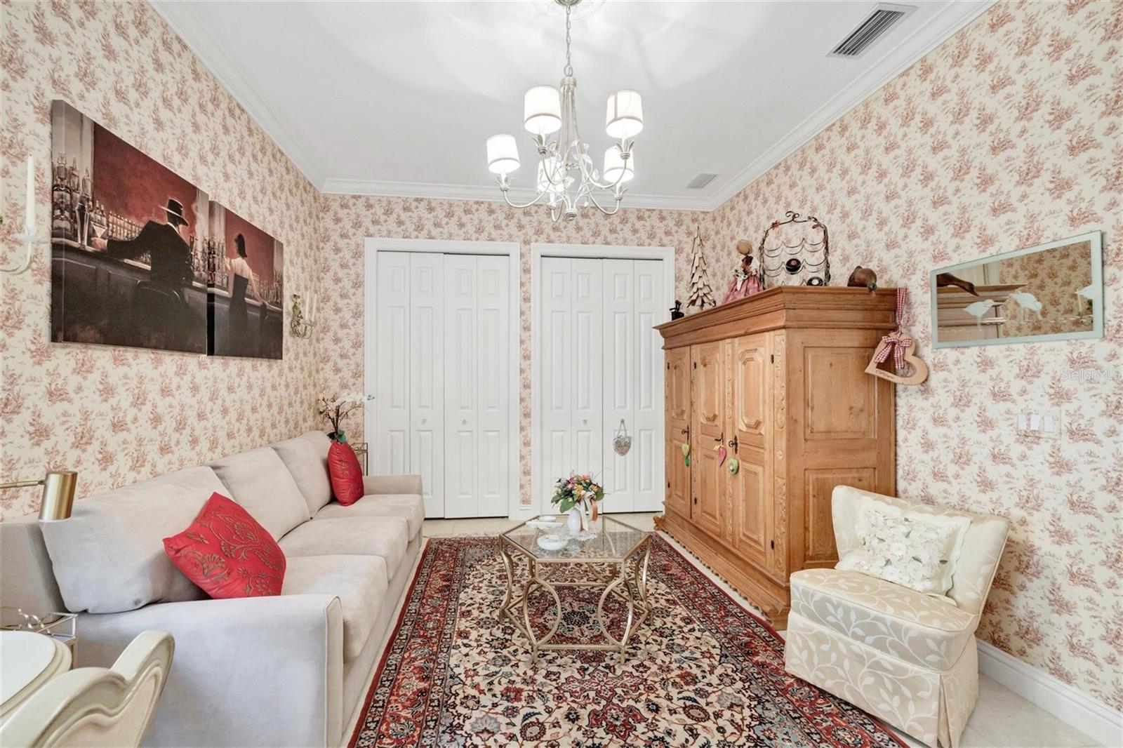 Image 33 of 83 For 7042 Vilamoura Place