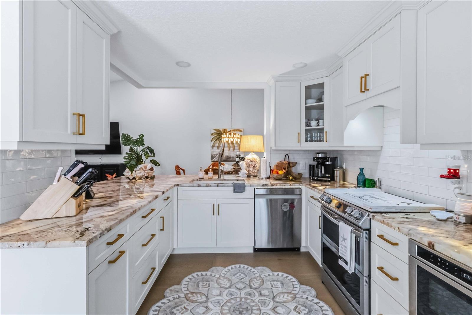 Image 10 of 32 For 2270 Citrus Court