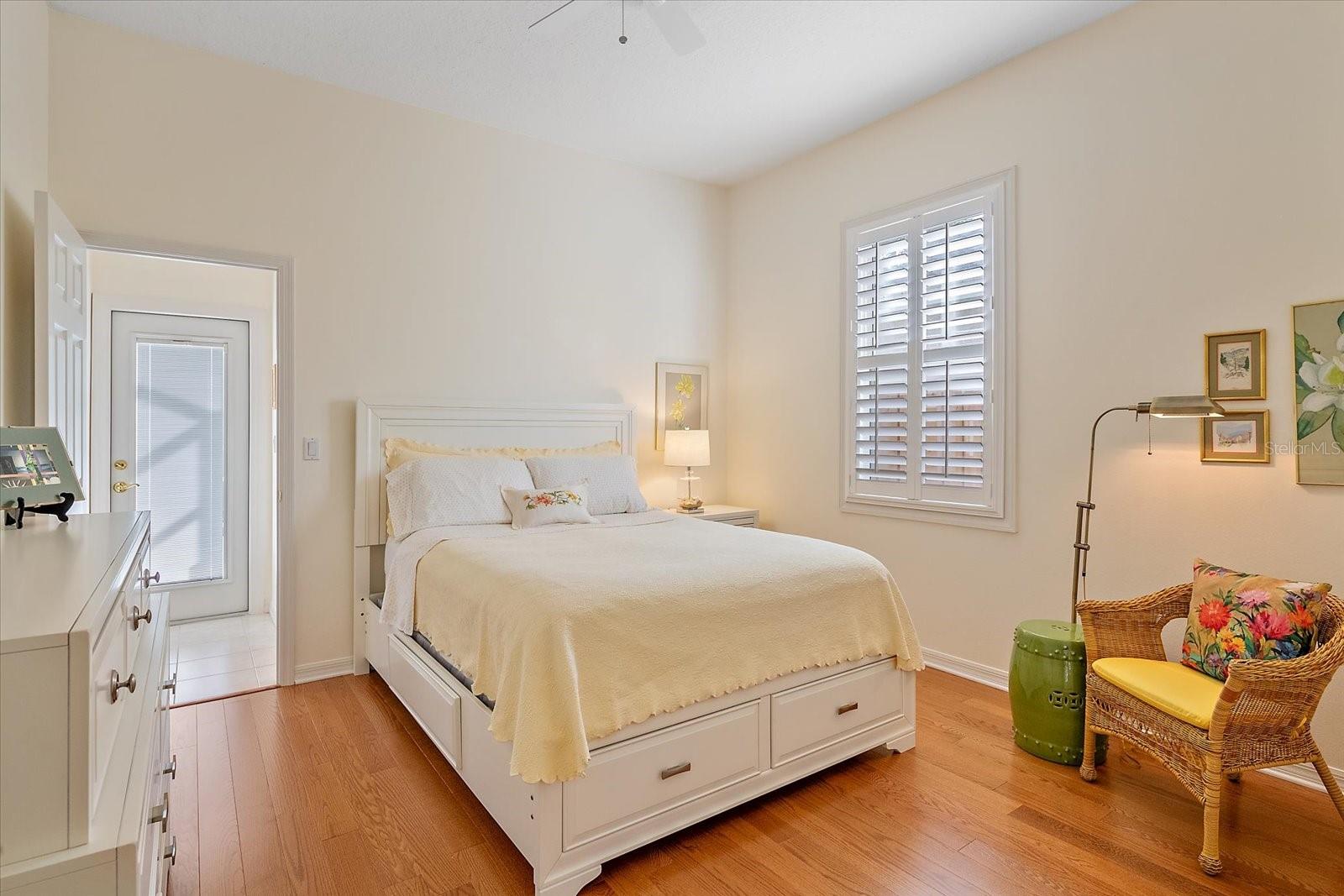 Image 20 of 39 For 6112 Saddlehorn Avenue