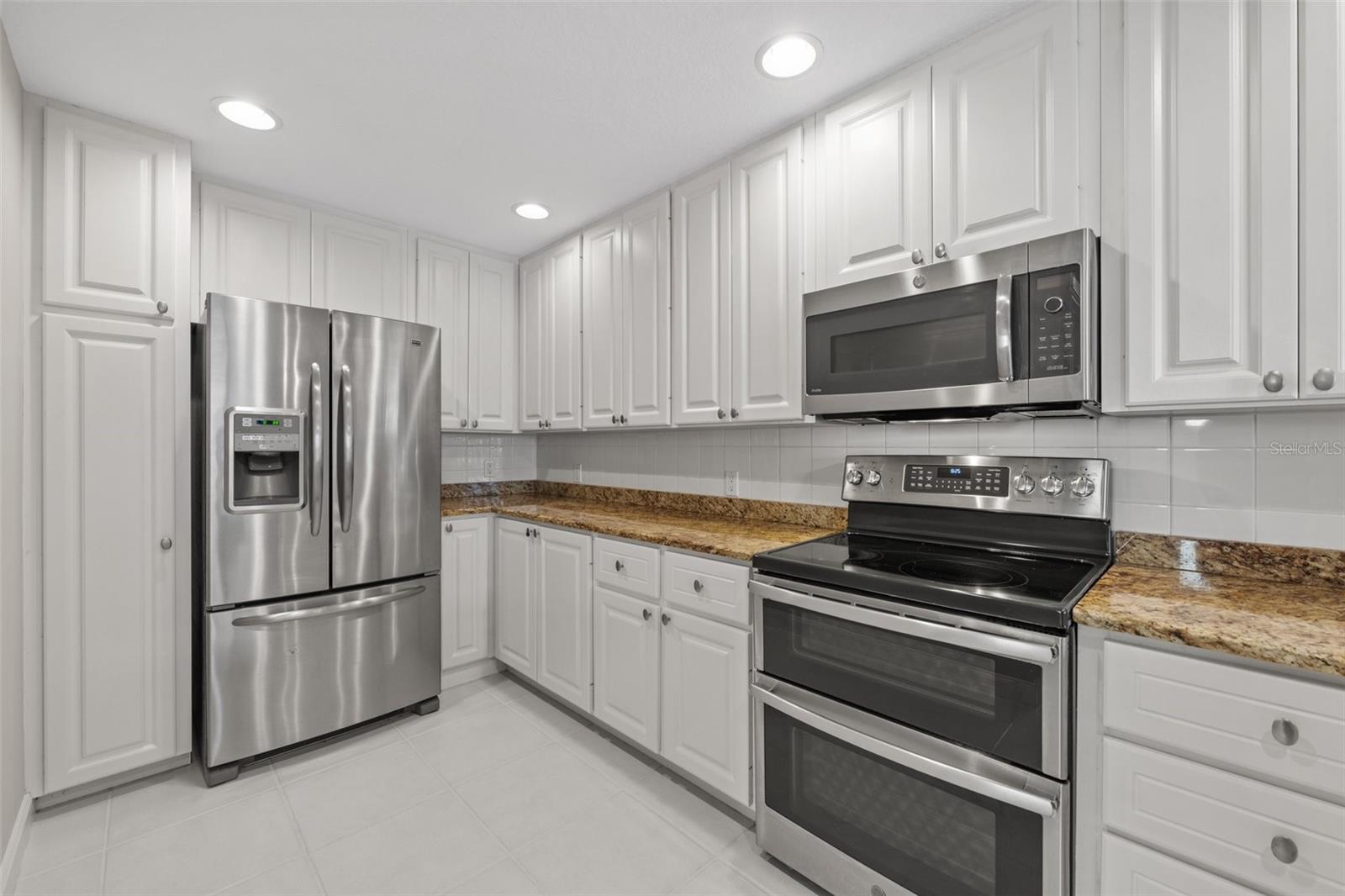 Image 5 of 53 For 7665 Bergamo Avenue