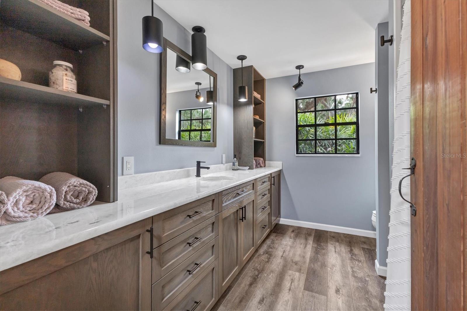 Image 28 of 83 For 2308 Shadow Oaks Road