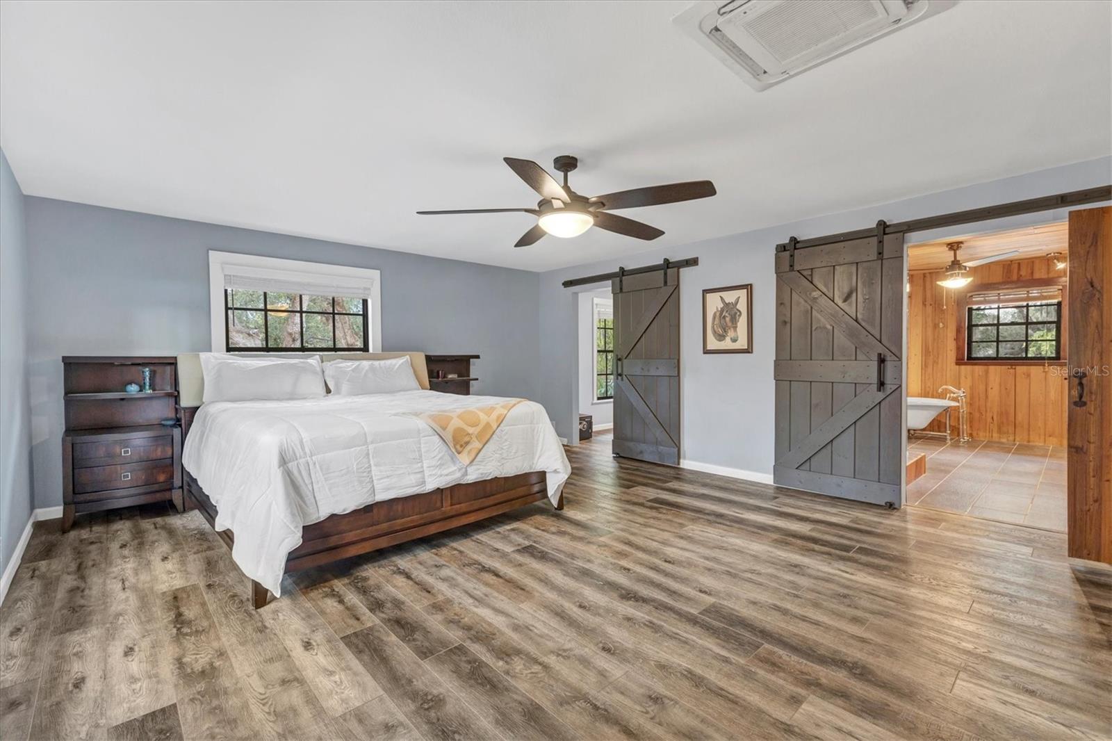 Image 32 of 83 For 2308 Shadow Oaks Road