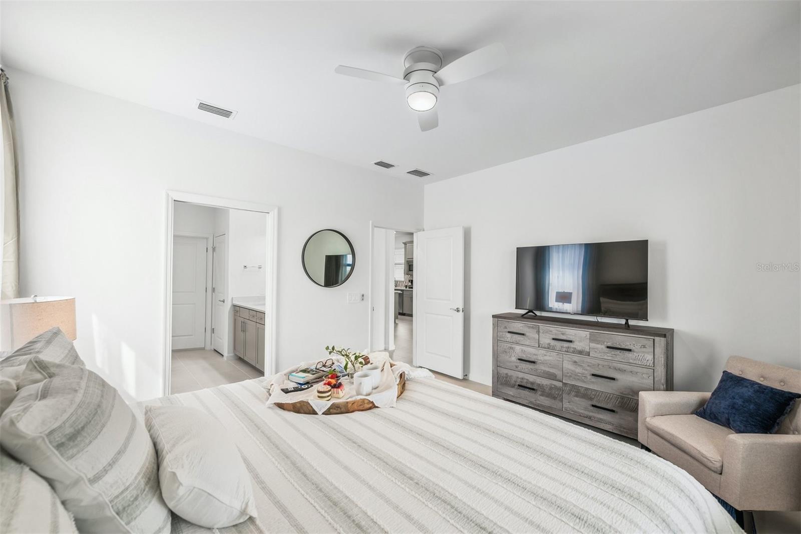 Image 27 of 49 For 6328 Winding Pine Drive