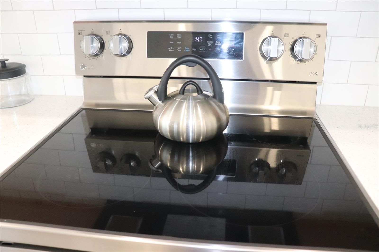 Image 34 of 44 For 154 Castlemain Circle