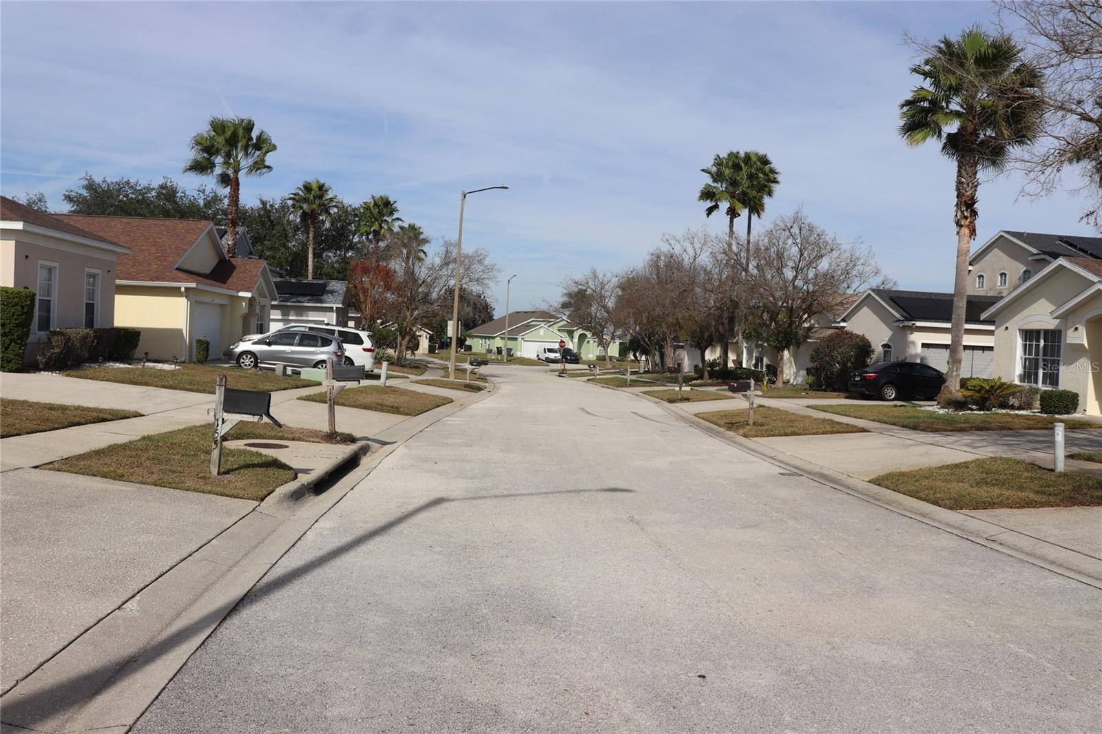 Image 8 of 44 For 154 Castlemain Circle