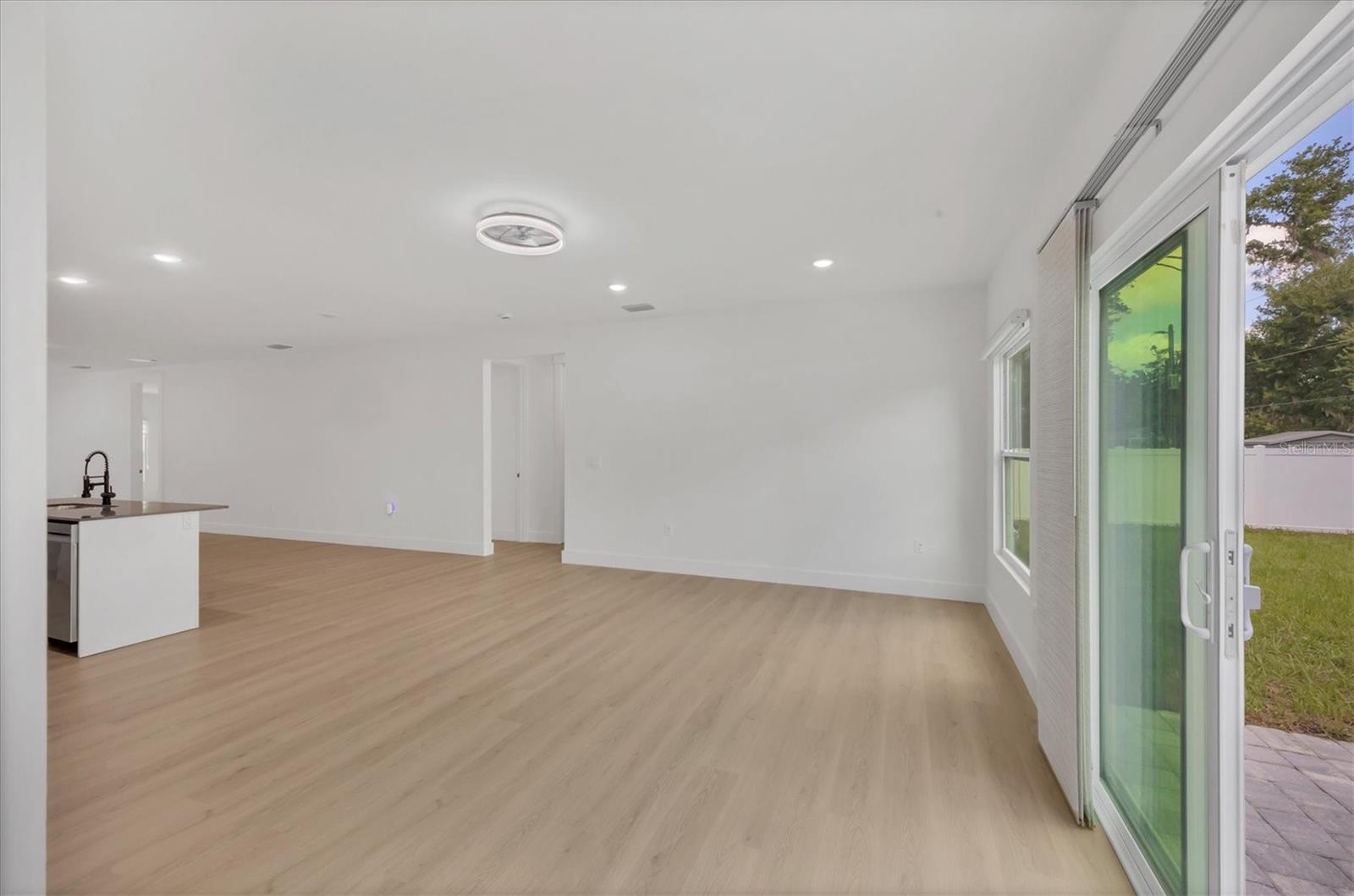 Image 17 of 50 For 13558 Ketridge Avenue