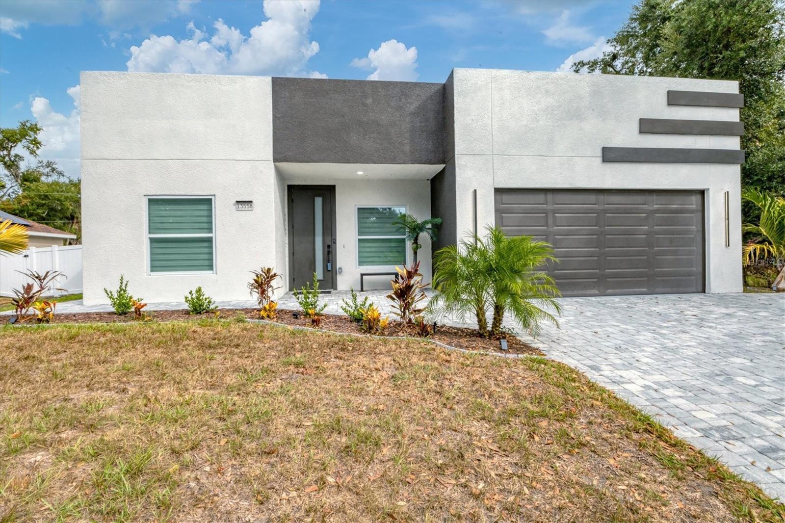 Image 5 of 50 For 13558 Ketridge Avenue