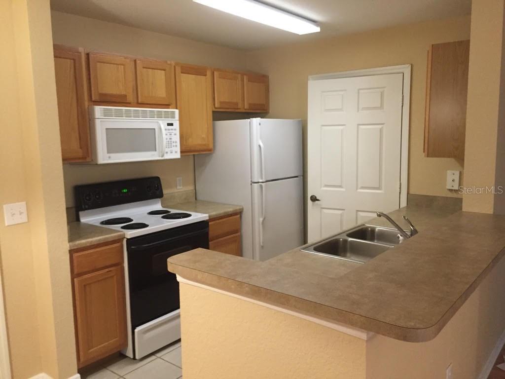 Image 3 of 13 For 4850 51st Street W 2104