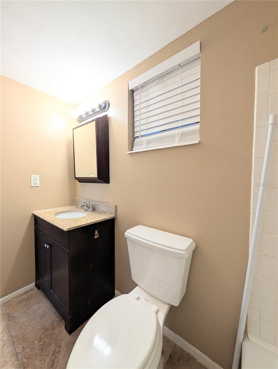 Image 17 of 26 For 4017 Lake Bayshore Drive 109