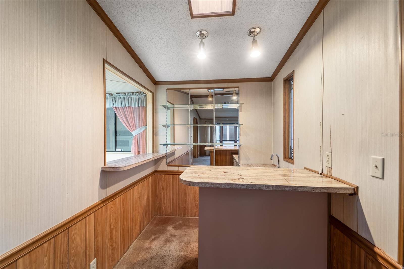 Image 14 of 30 For 8485 Imperial Circle