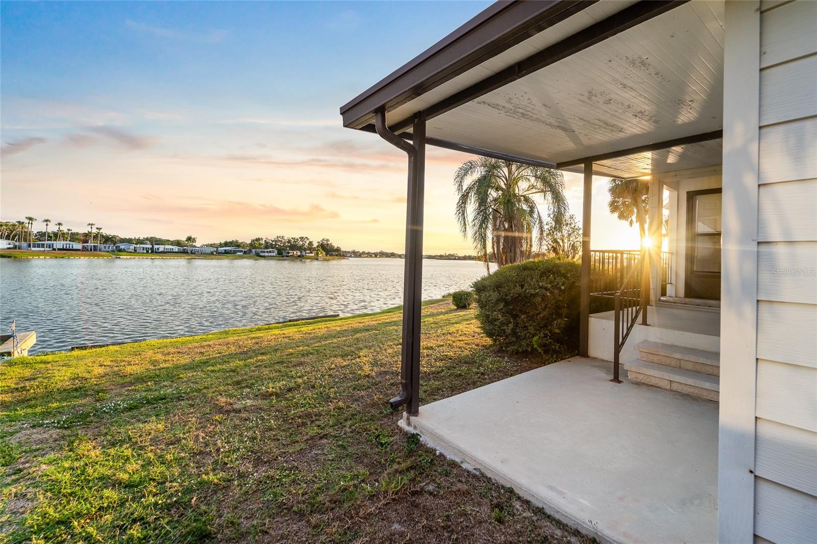 Image 3 of 30 For 8485 Imperial Circle