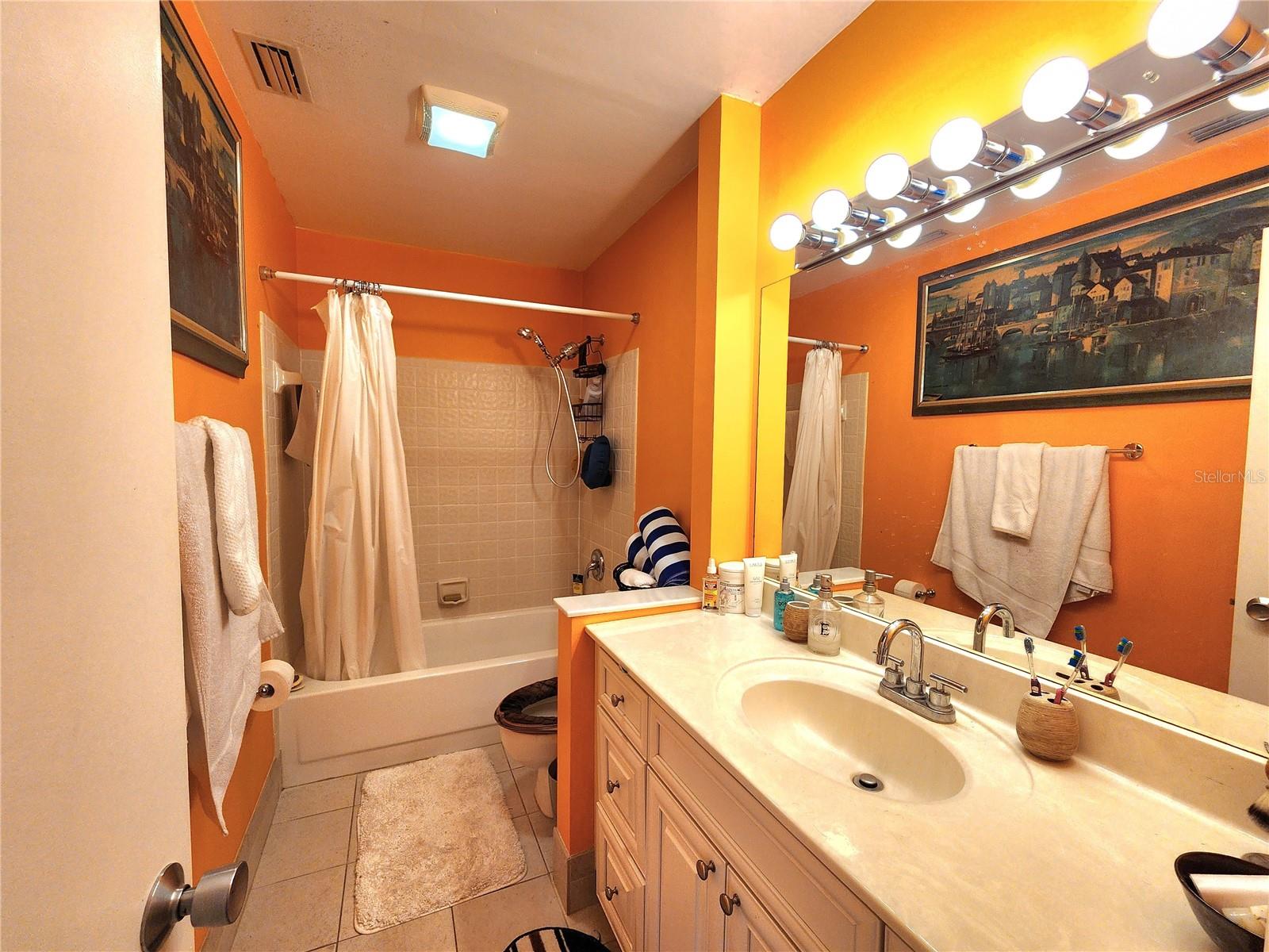 Image 19 of 20 For 3801 Carambola Circle N 2802