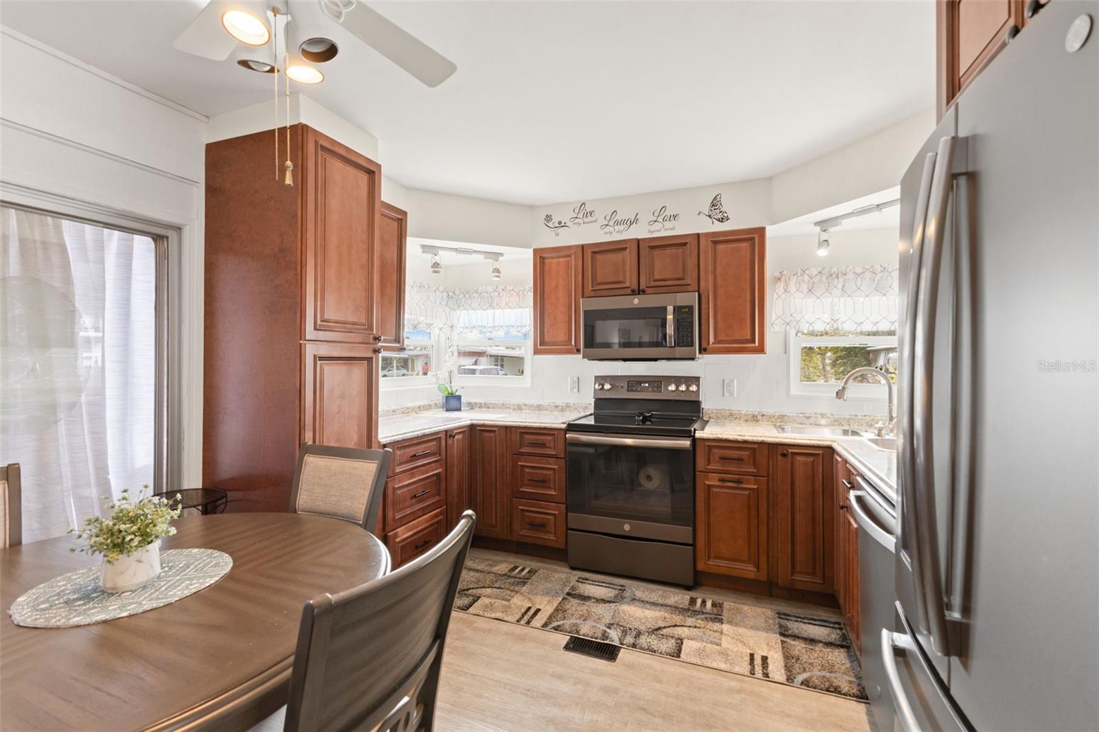 Image 13 of 40 For 354 Quiet Way