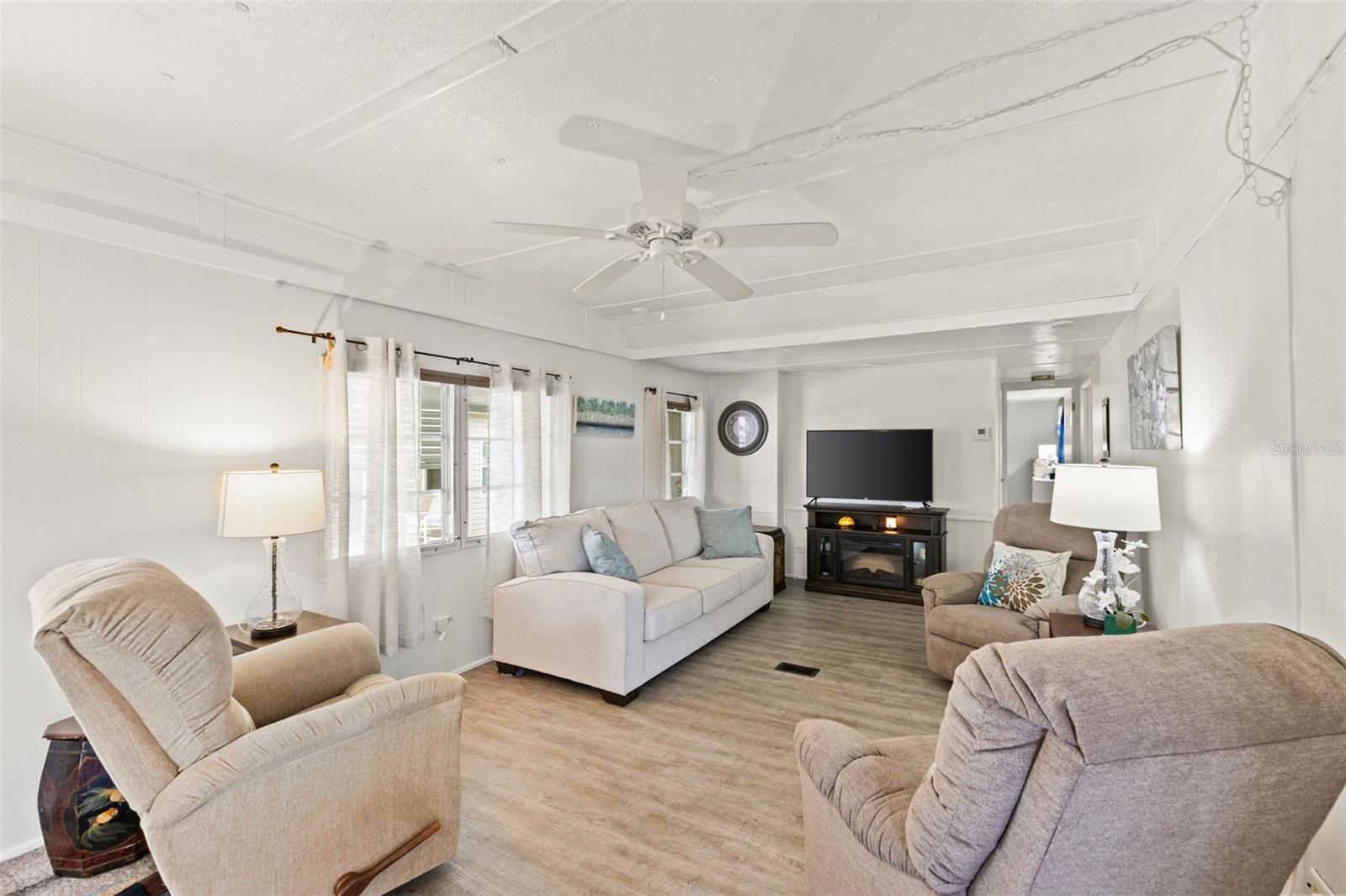 Image 8 of 40 For 354 Quiet Way