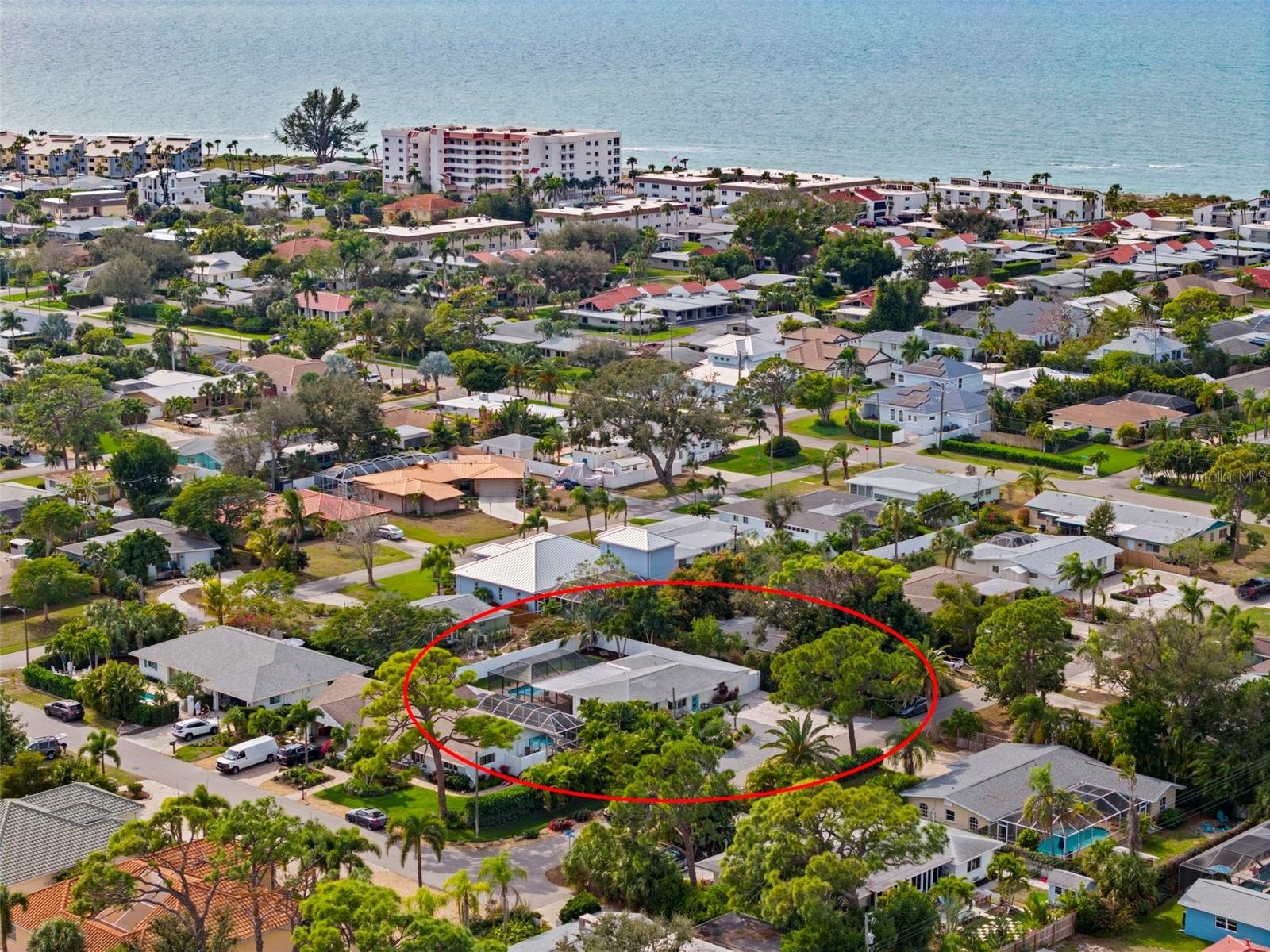 Image 48 of 93 For 507 Sante Joseph Street