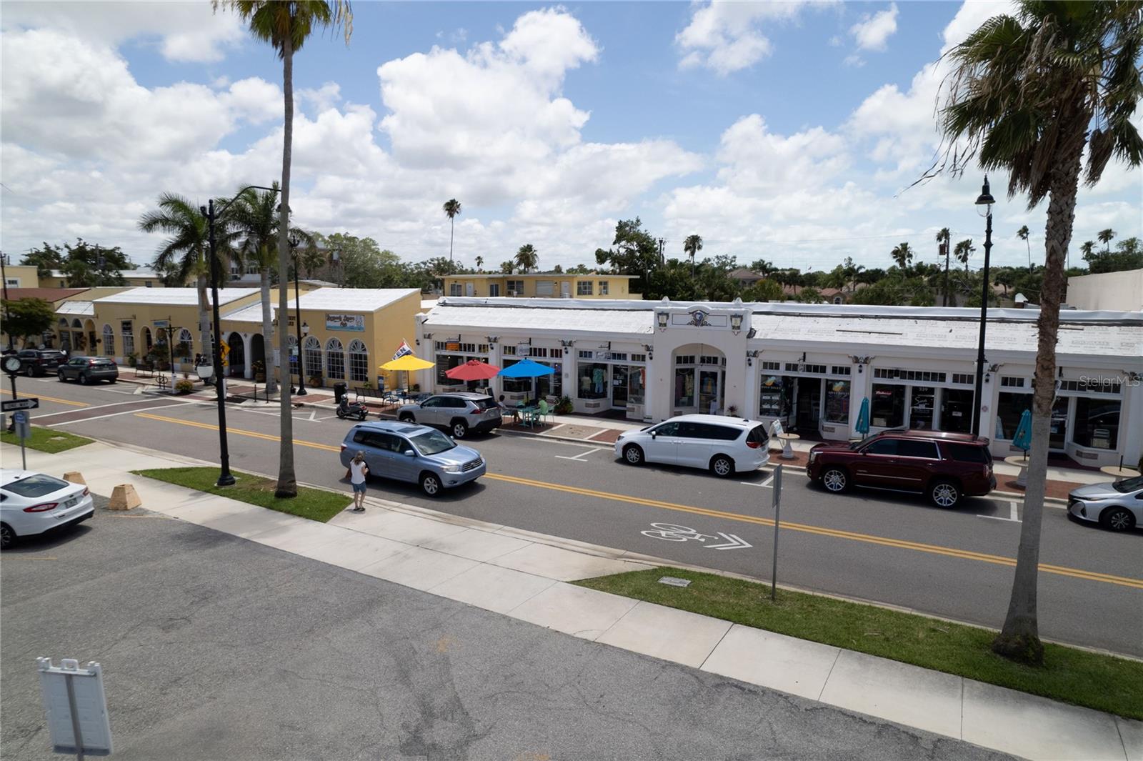 Image 88 of 93 For 507 Sante Joseph Street