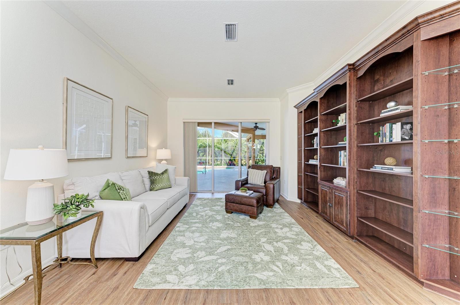 Image 9 of 50 For 8226 Barton Farms Boulevard