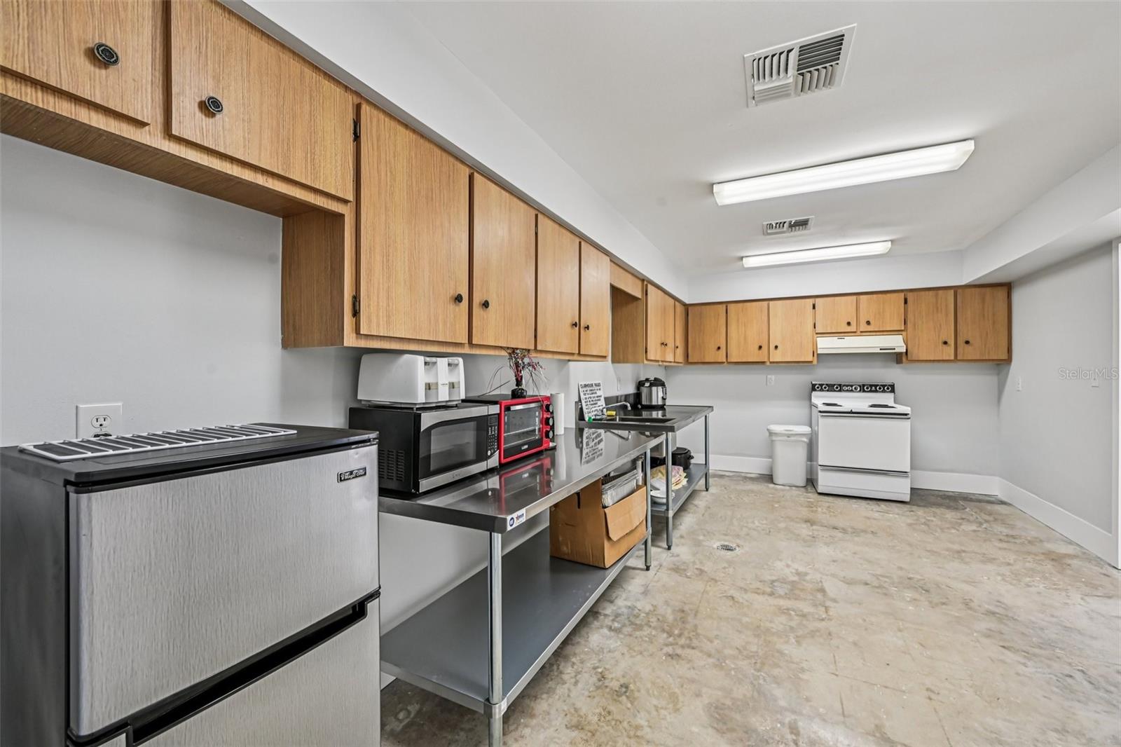 Image 29 of 33 For 2727 75th Street W 9a14