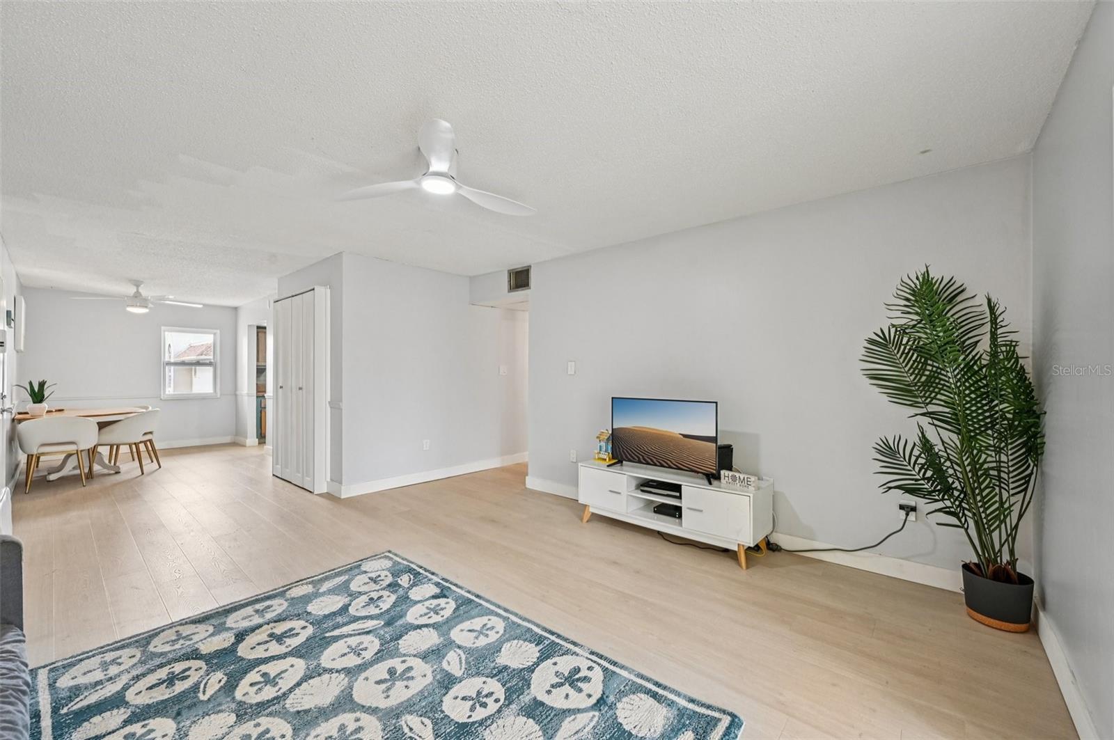 Image 6 of 33 For 2727 75th Street W 9a14