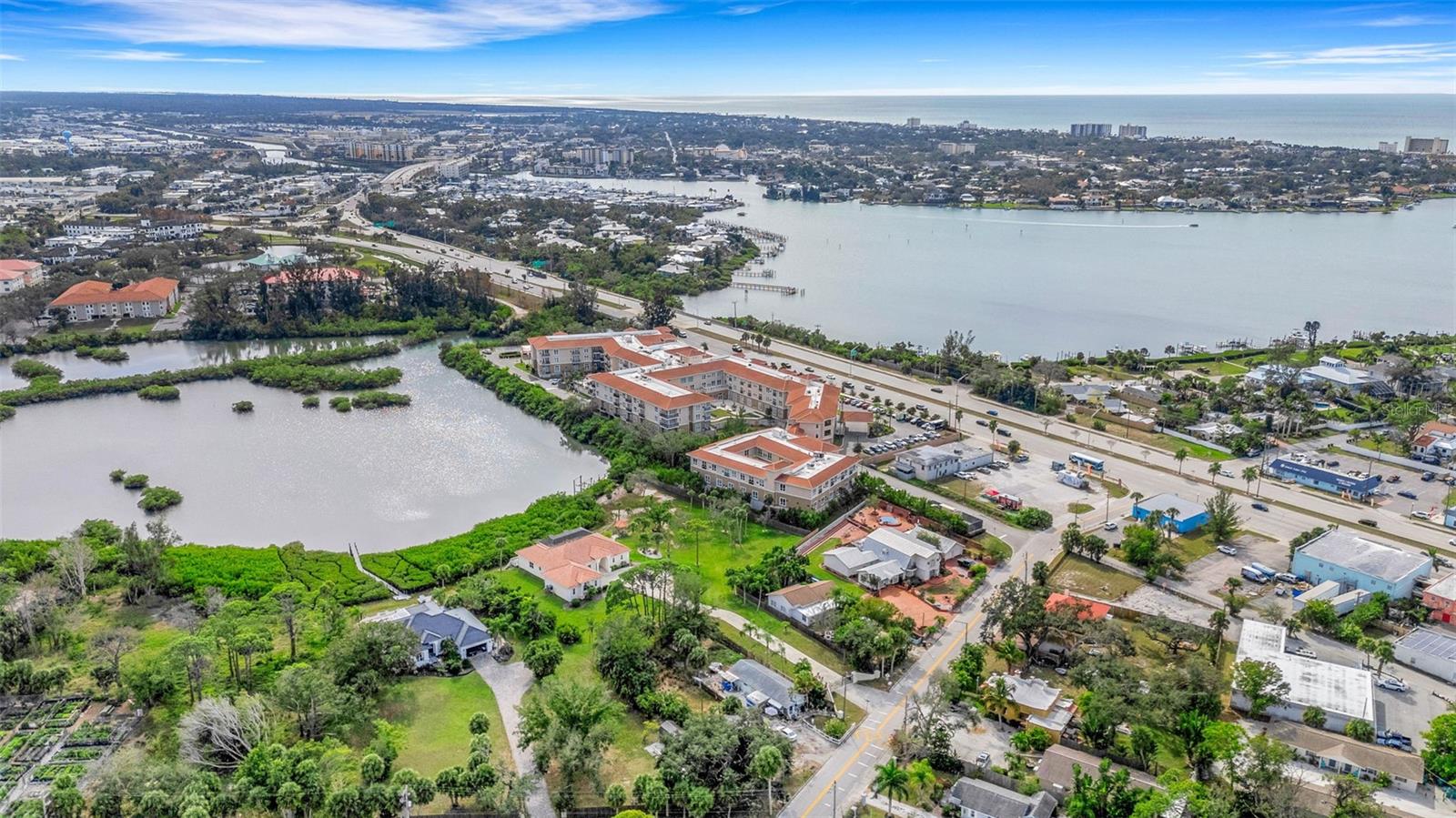 Image 24 of 29 For 102 Brenda Lane