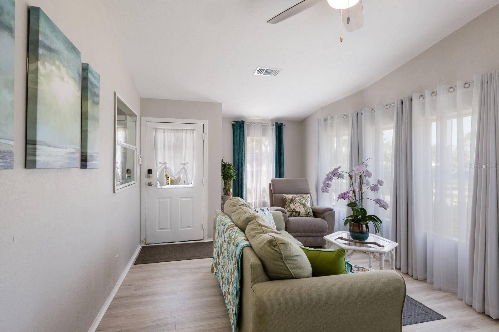 Image 9 of 50 For 8225 Drew Street