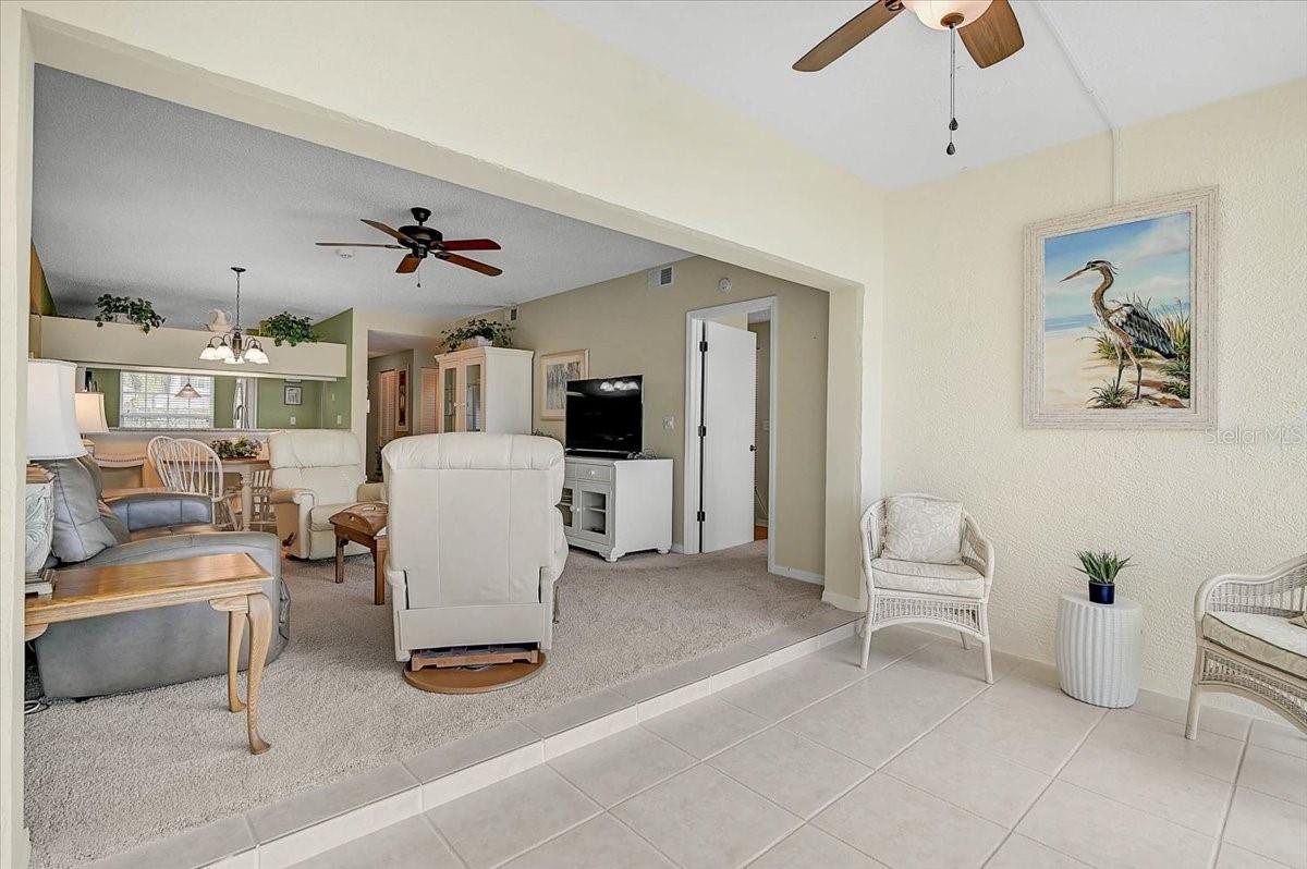 Image 21 of 37 For 4215 Caddie Drive E 102