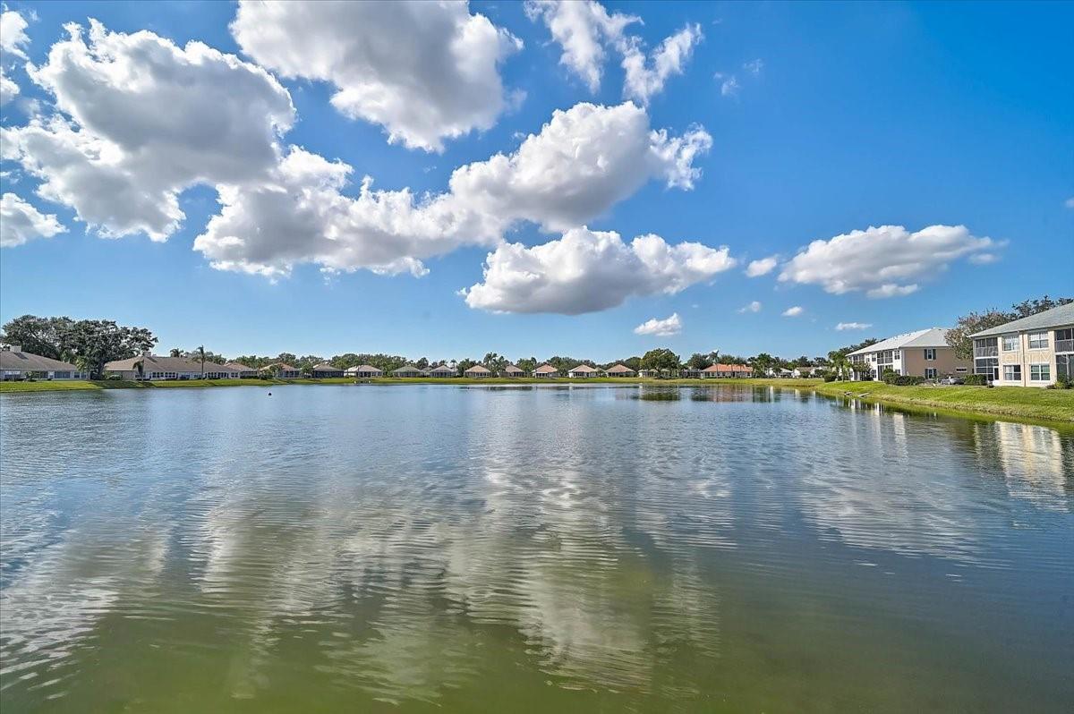 Image 27 of 37 For 4215 Caddie Drive E 102