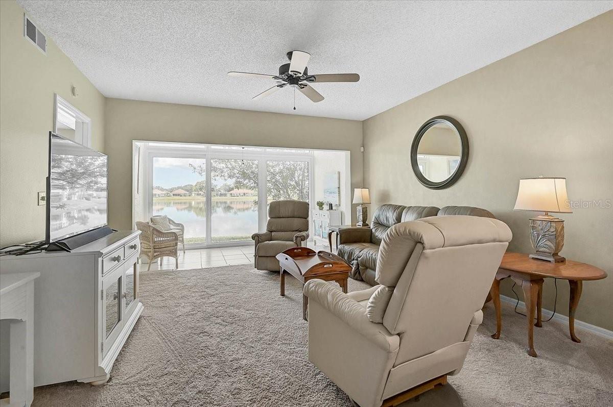 Image 9 of 37 For 4215 Caddie Drive E 102