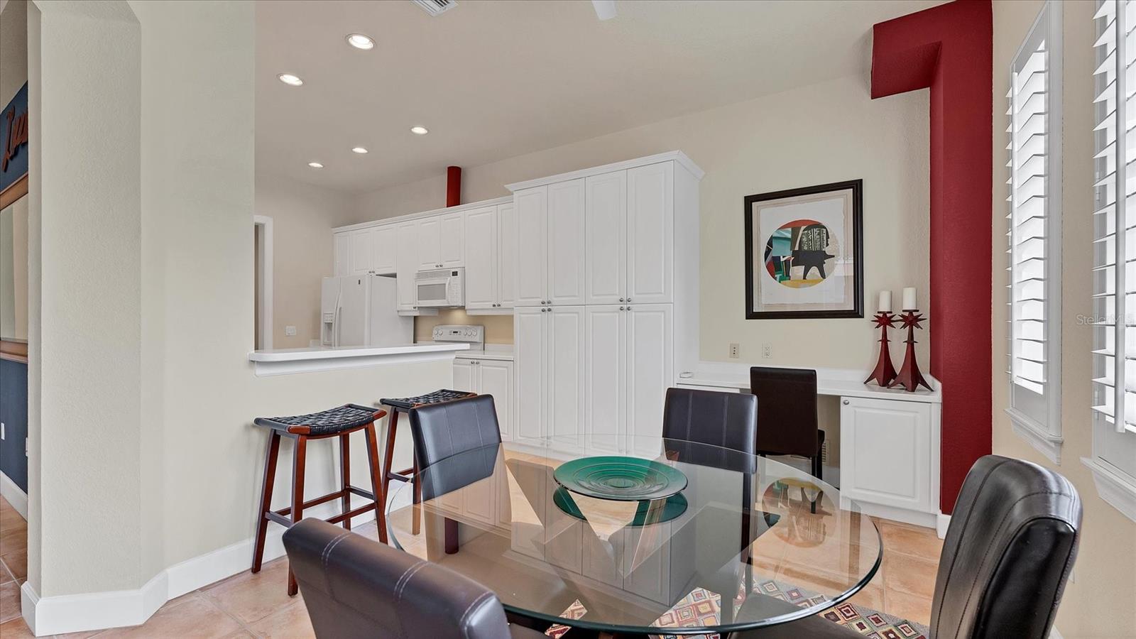 Image 8 of 38 For 5433 46th Court W